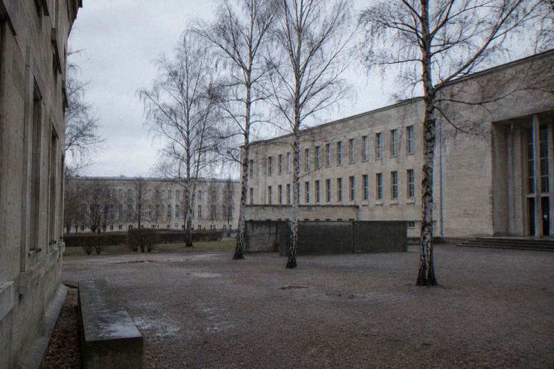 Walkative! Third Reich WW2 Walk